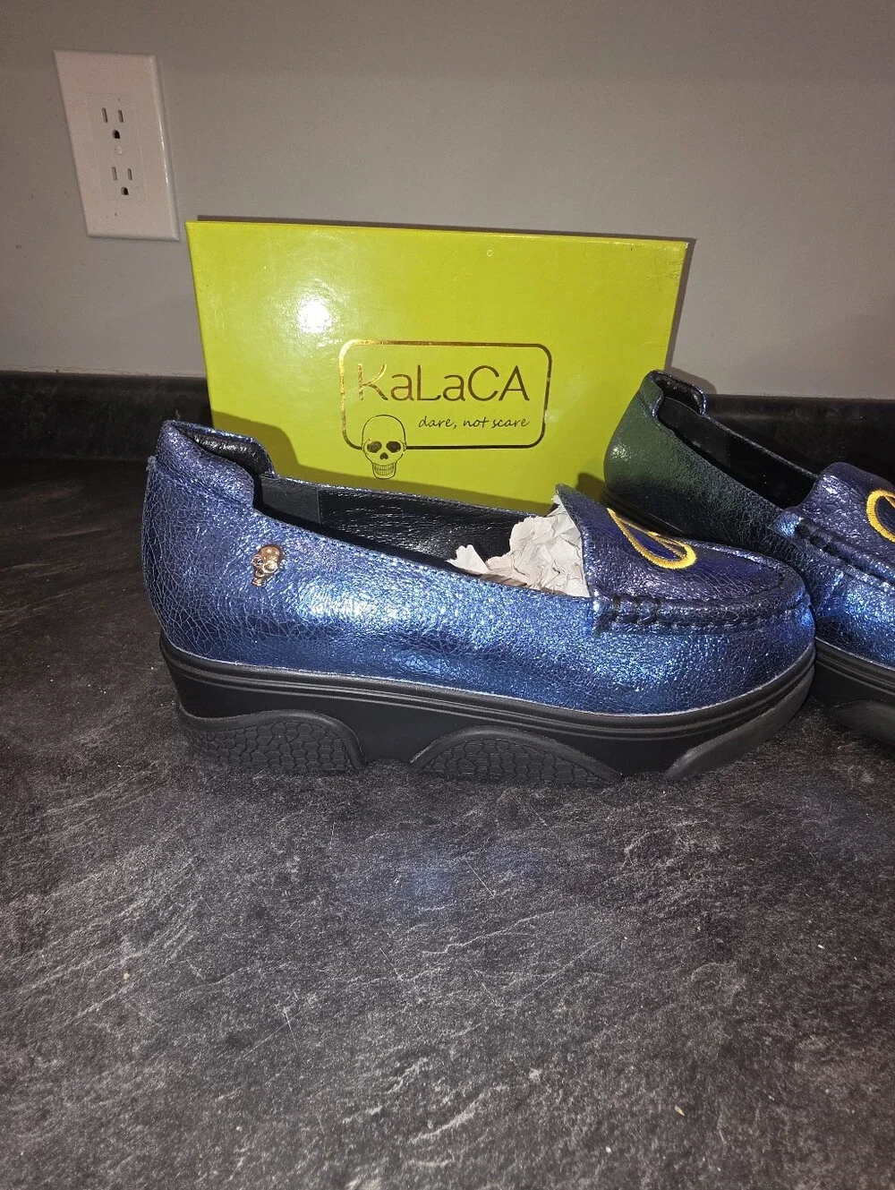 KaLaCA Blue Peace Symbol Platform Loafers Size 7